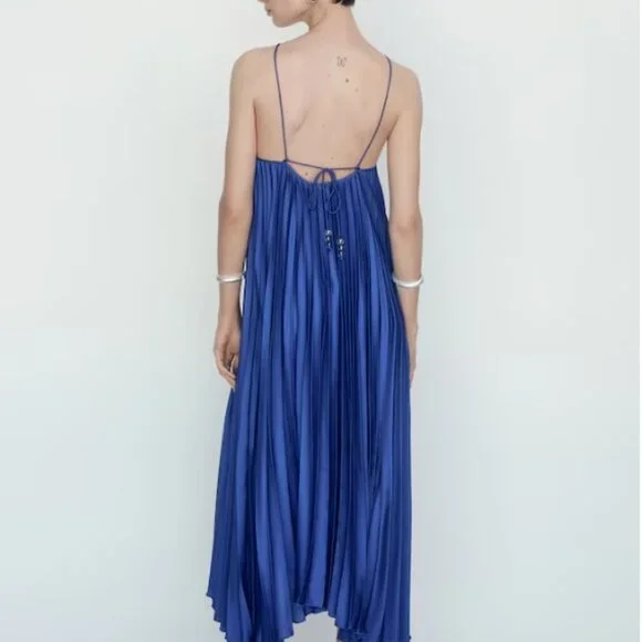 Mango Pleated halter neck dress - Size Medium - Picture 3 of 6